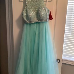 BNWT formal two piece dress size XS-S